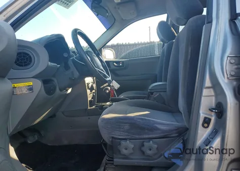 2003 Hyundai Santa Fe Gls z USA, uszkodzony, nr VIN KM8SC13DX3U551579